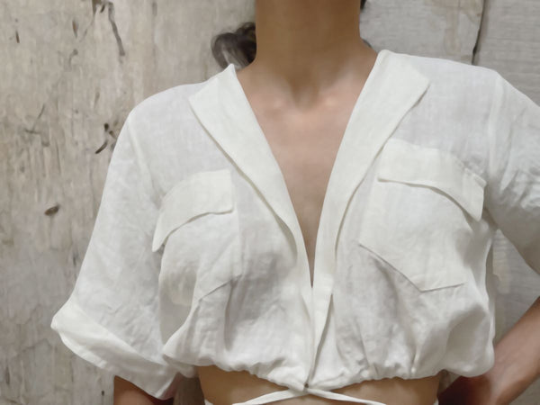 SASSY CROP BLOUSE WITH MIDRIFF - PALE WHITE