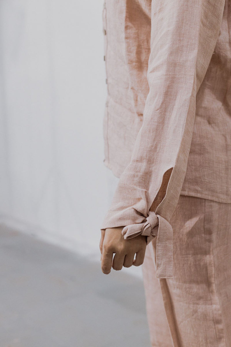 TIMELESS SELF-TIE SLEEVE SHIRT WITH WOODEN BUTTONS - BRICK DUST